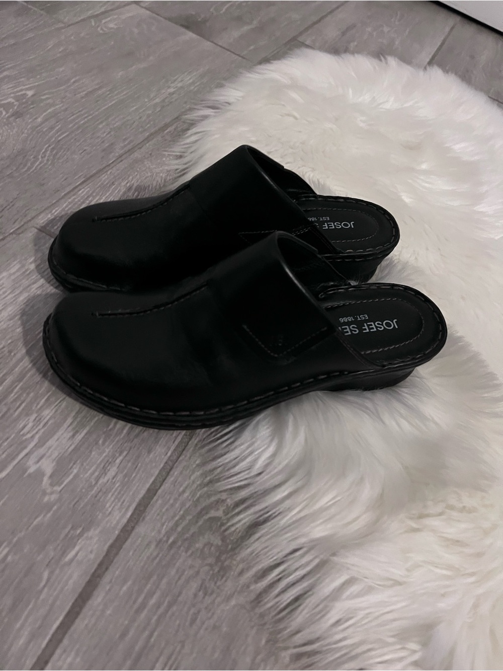 Josef Seibel Black Leather Slip-On Mules